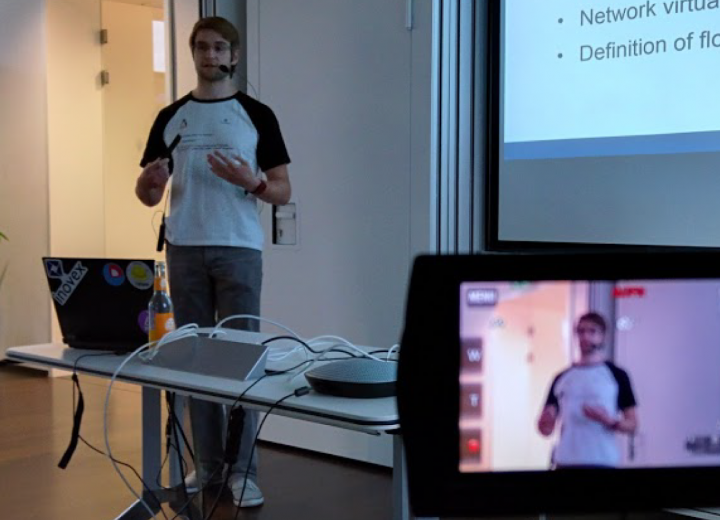 Capturing and Live-Streaming Presentations: A Non-Intrusive Approach [Tutorial]