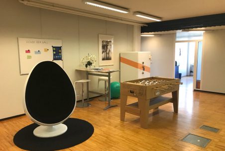 Aufenthaltsbereich im Office Pforzheim